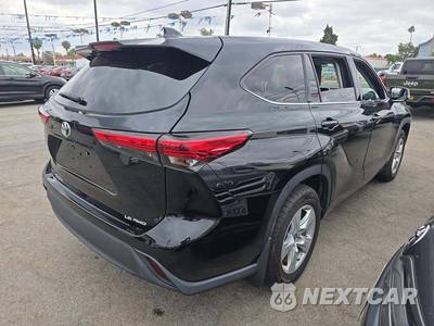 2021 Toyota Highlander LE - zdjęcie 3 z 26 - miniatura