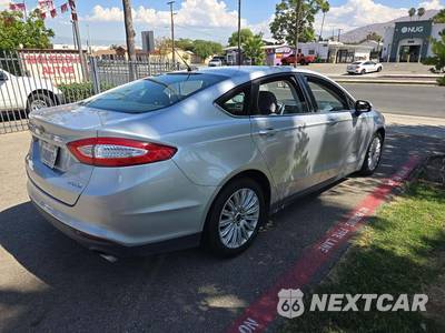 2016 Ford Fusion Hybrid S - zdjęcie 3 z 28 - miniatura