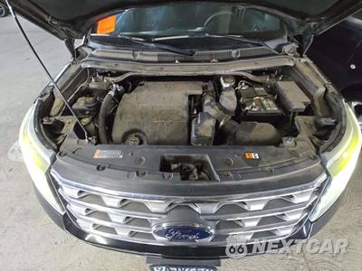 2016 Ford Explorer XLT - zdjęcie 28 z 30 - miniatura