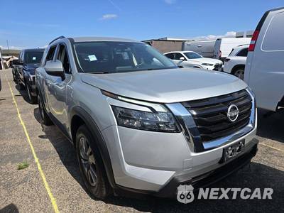2025 Nissan Pathfinder SV - zdjęcie 4 z 24 - miniatura