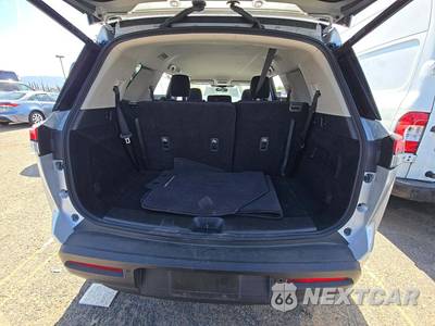 2025 Nissan Pathfinder SV - zdjęcie 15 z 24 - miniatura