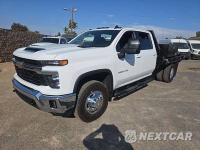 2024 Chevrolet Silverado 3500HD Cab Chassis LT Crew Cab 1LT DRW