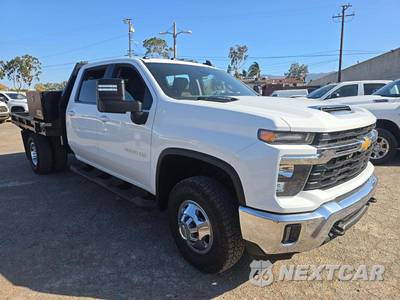 2024 Chevrolet Silverado 3500HD Cab Chassis LT Crew Cab 1LT DRW - zdjęcie 4 z 23 - miniatura