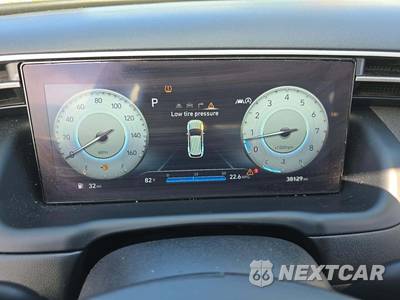 2023 Hyundai Tucson Limited - zdjęcie 8 z 24 - miniatura