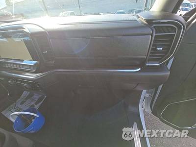2024 Chevrolet Silverado 2500HD LT Crew Cab Medium Bed 1LT - zdjęcie 19 z 30 - miniatura