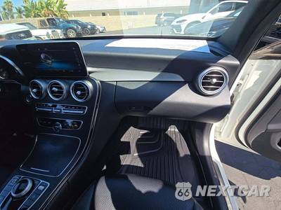 2019 Mercedes-Benz C 300 Sedan - zdjęcie 19 z 27 - miniatura