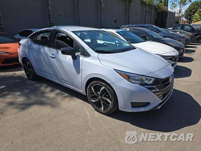 2025 Nissan Versa SR - zdjęcie 4 z 24 - miniatura