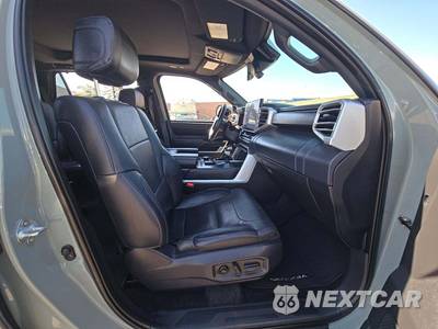 2025 Toyota Sequoia Platinum - zdjęcie 19 z 29 - miniatura