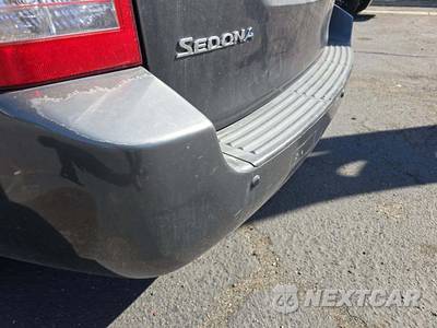 2012 Kia Sedona LX 118.9" WB - zdjęcie 30 z 38 - miniatura