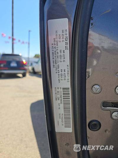 2015 Dodge Challenger SXT Plus - zdjęcie 5 z 39 - miniatura