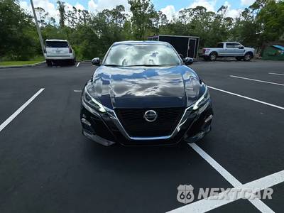 2021 Nissan Altima SV - zdjęcie 2 z 32 - miniatura