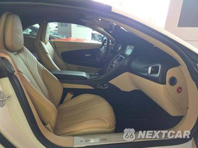 2019 Aston Martin DB11 Convertible - zdjęcie 18 z 20 - miniatura