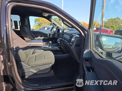 2023 Ford F-150 XLT Crew Cab Short Bed - zdjęcie 15 z 22 - miniatura