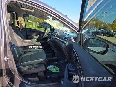 2025 Honda Odyssey Touring 118.1" WB - zdjęcie 16 z 19 - miniatura