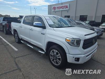 2020 Toyota Tundra Platinum Crew Cab Short Bed - zdjęcie 4 z 25 - miniatura
