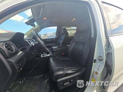 2020 Toyota Tundra Platinum Crew Cab Short Bed - zdjęcie 6 z 25 - miniatura