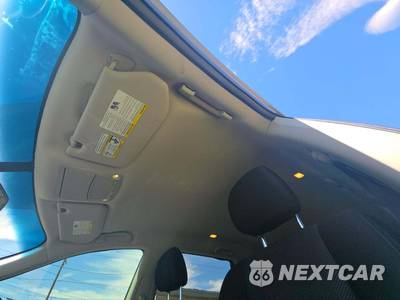 2020 Nissan Pathfinder S - zdjęcie 11 z 21 - miniatura
