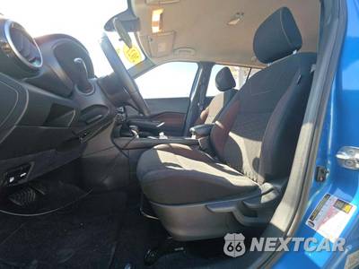 2021 Nissan Kicks SR - zdjęcie 6 z 21 - miniatura