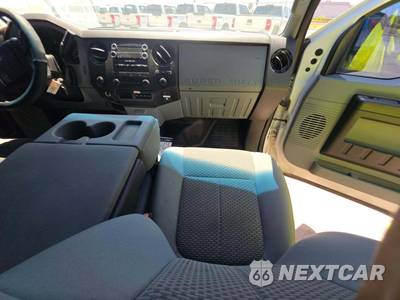 2015 Ford Super Duty F-250 XL Extended Cab Medium Bed w/Rear Doors - zdjęcie 19 z 21 - miniatura