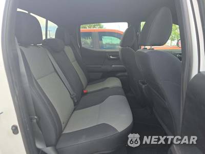 2021 Toyota Tacoma TRD Off-Road Crew Cab Medium Bed - zdjęcie 16 z 23 - miniatura