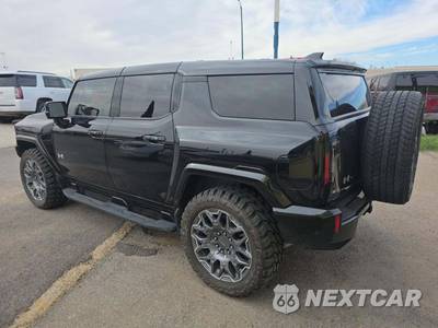 2025 GMC HUMMER EV SUV 3X - zdjęcie 2 z 21 - miniatura