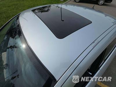 2006 Mercedes-Benz CLS 500 - zdjęcie 9 z 18 - miniatura
