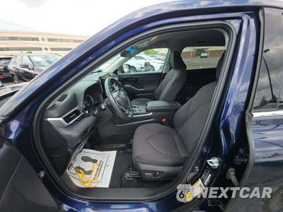 2022 Toyota Highlander Hybrid LE - zdjęcie 3 z 21 - miniatura