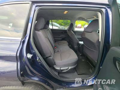 2022 Toyota Highlander Hybrid LE - zdjęcie 14 z 21 - miniatura