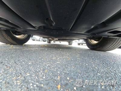 2022 Toyota Highlander Hybrid LE - zdjęcie 18 z 21 - miniatura