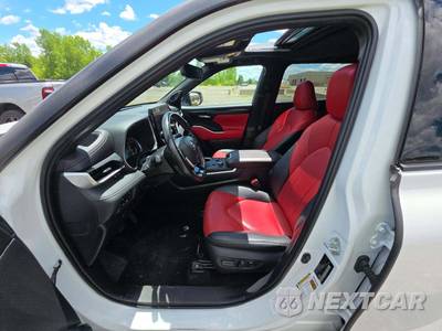 2024 Toyota Highlander XSE - zdjęcie 3 z 20 - miniatura