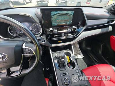 2024 Toyota Highlander XSE - zdjęcie 7 z 20 - miniatura