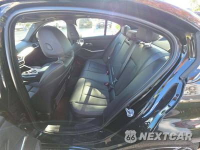 2023 BMW 3 Series Sedan 330i xDrive - zdjęcie 13 z 20 - miniatura