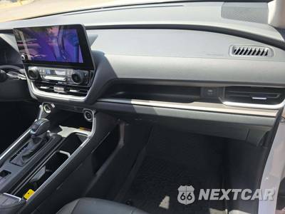 2024 Toyota Grand Highlander XLE - zdjęcie 20 z 22 - miniatura