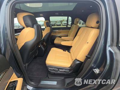 2026 Cadillac Escalade IQ Premium Sport 1SG - zdjęcie 10 z 19 - miniatura