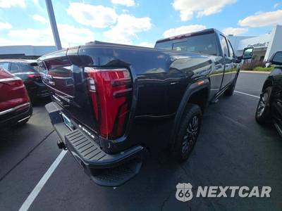 2025 GMC Sierra 2500HD Denali Ultimate Crew Cab Long Bed 5SB - zdjęcie 3 z 20 - miniatura