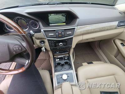 2011 Mercedes-Benz E 350 4MATIC Sedan - zdjęcie 7 z 24 - miniatura