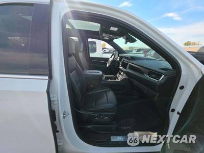 2024 GMC Yukon Denali - zdjęcie 19 z 21 - miniatura
