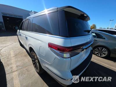 2022 Lincoln Navigator L Reserve - zdjęcie 2 z 26 - miniatura