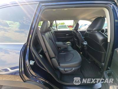 2024 Toyota Grand Highlander Hybrid Limited - zdjęcie 17 z 23 - miniatura