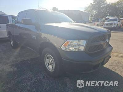 2018 Ram 1500 Tradesman Crew Cab Short Bed - zdjęcie 4 z 21 - miniatura