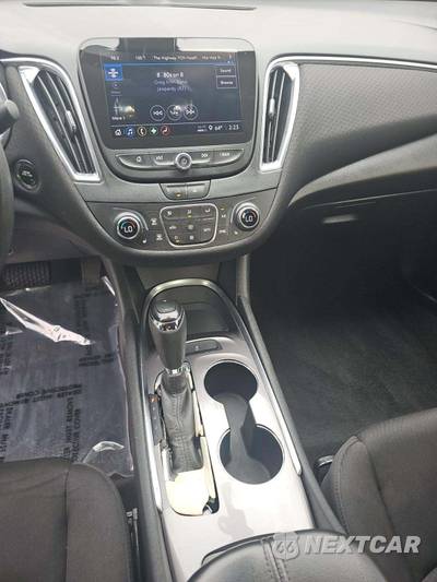 2021 Chevrolet Malibu LT 1LT - zdjęcie 10 z 24 - miniatura