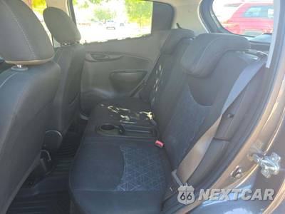 2021 Chevrolet Spark 1LT 1SD - zdjęcie 13 z 23 - miniatura