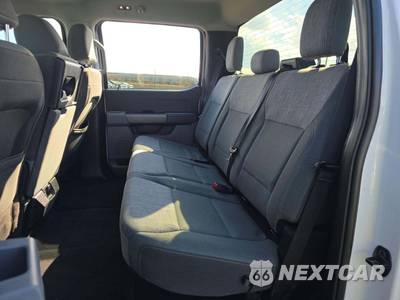 2023 Ford F-150 XLT Crew Cab Short Bed - zdjęcie 13 z 23 - miniatura