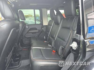 2021 Jeep Wrangler Unlimited Rubicon 392 - zdjęcie 13 z 21 - miniatura