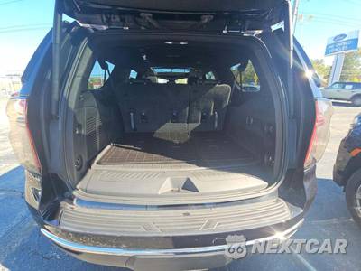2023 Chevrolet Suburban LT 1LT - zdjęcie 15 z 28 - miniatura