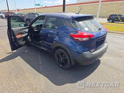 2020 Nissan Kicks SR - zdjęcie 2 z 27 - miniatura