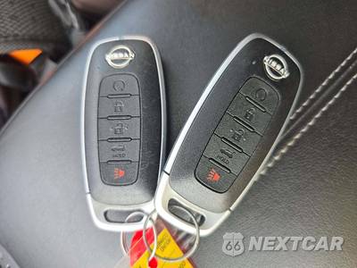 2024 Nissan Pathfinder Platinum - zdjęcie 5 z 27 - miniatura