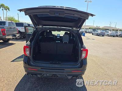 2023 Ford Explorer ST - zdjęcie 12 z 24 - miniatura