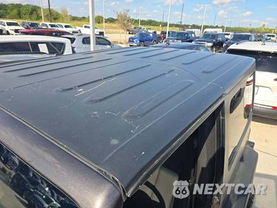 2014 Jeep Wrangler Sport - zdjęcie 12 z 25 - miniatura
