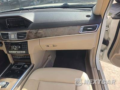 2014 Mercedes-Benz E 350 Sedan - zdjęcie 19 z 24 - miniatura